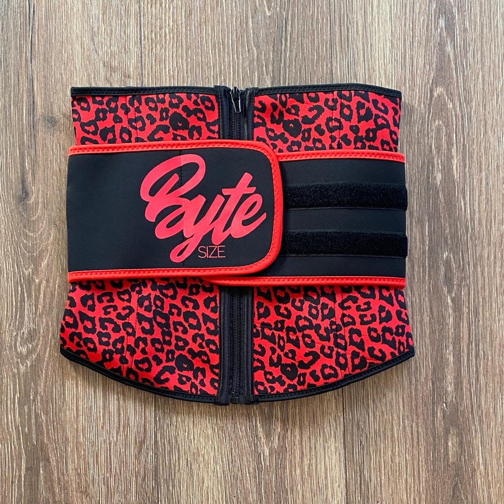Red Leopard Print Exercise Waist Trainer M